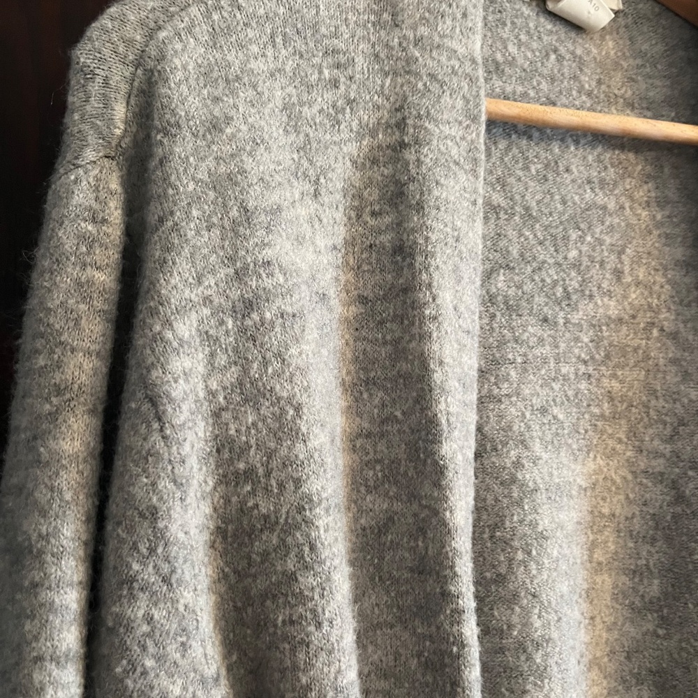 Cardigan - Picture 2 of 3